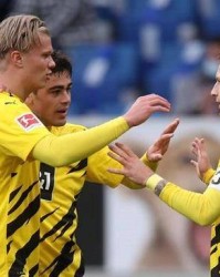  多特蒙德绝杀法兰克福，哈兰德双响建功  