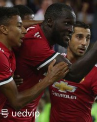  哈兰德双响炮，曼城德比战击败曼联巩固领跑优势  