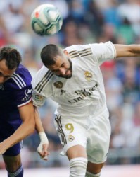  克莱蒙门将连续扑点，球队惊险守平强敌  