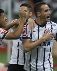  那不勒斯逆转米兰，终结对手不败金身  