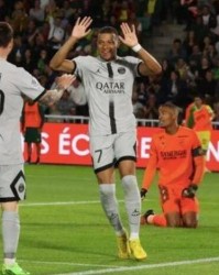  法甲榜首大战巴黎小胜 梅西助攻双响定乾坤  