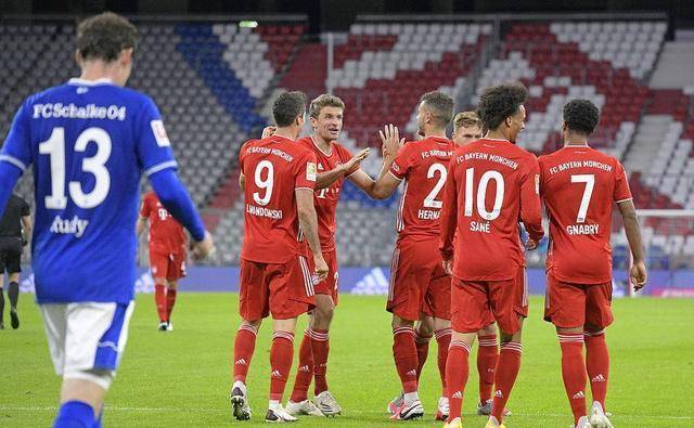  法兰克福主场惨败拜仁跌出欧战区  