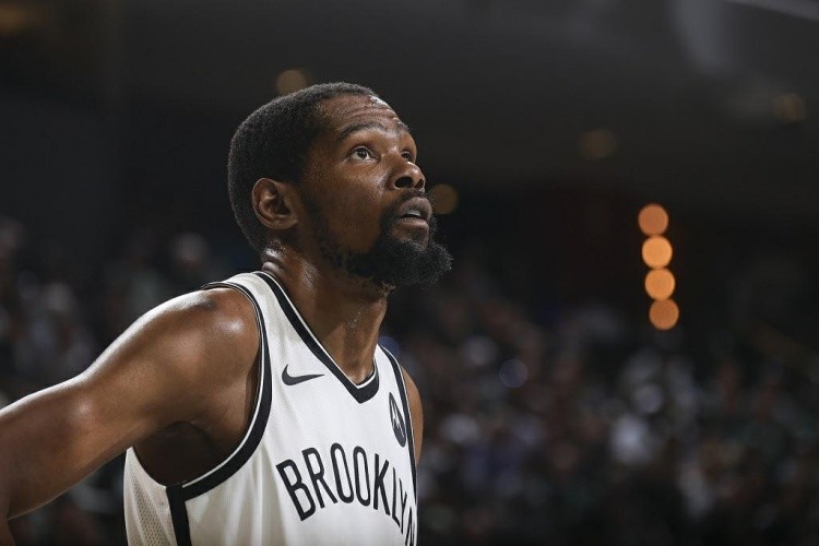  利物浦闪电战三分钟奠定胜局  