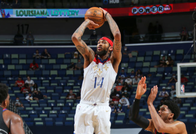  锡安复出即巅峰鹈鹕客场爆冷终结掘金九连胜神话  